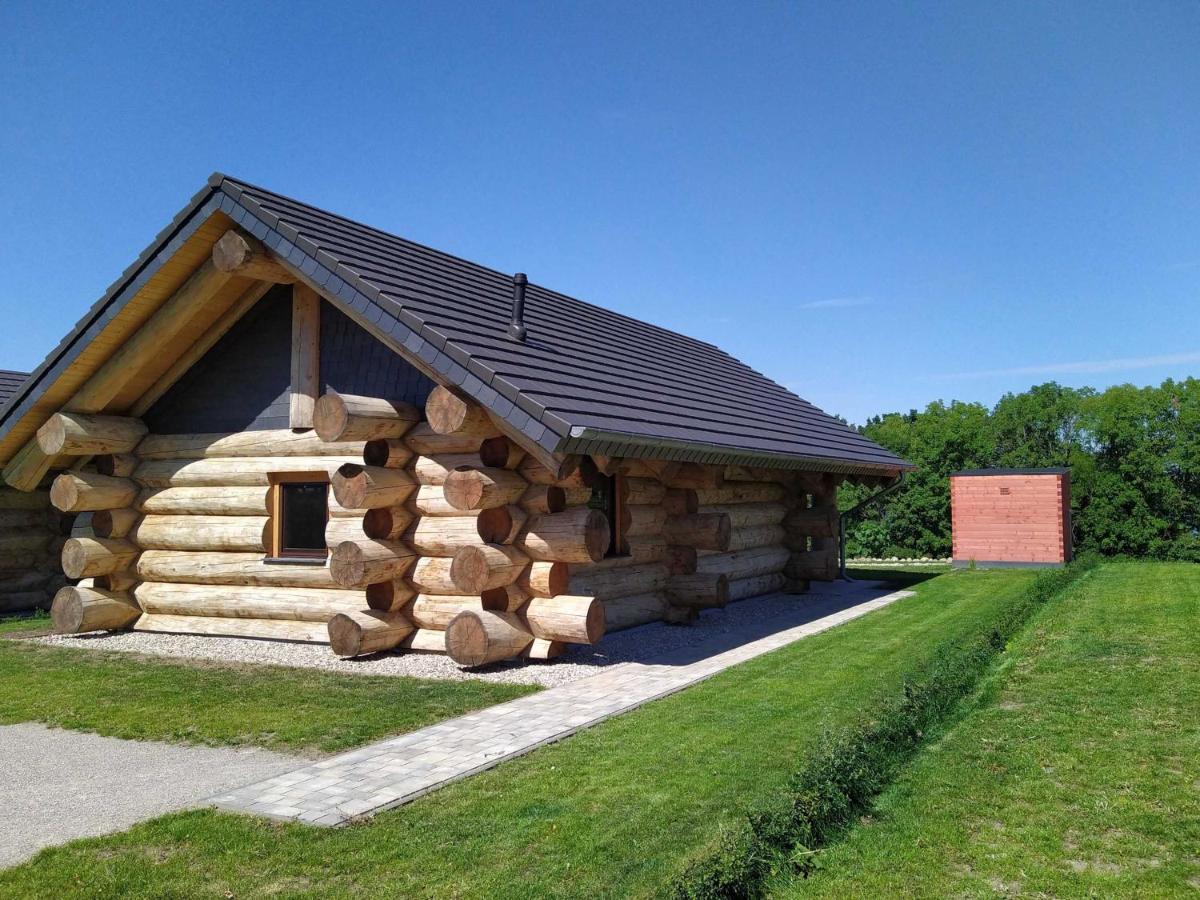 Naturstammhaus Tollensesee Groß Nemerow Eksteriør billede
