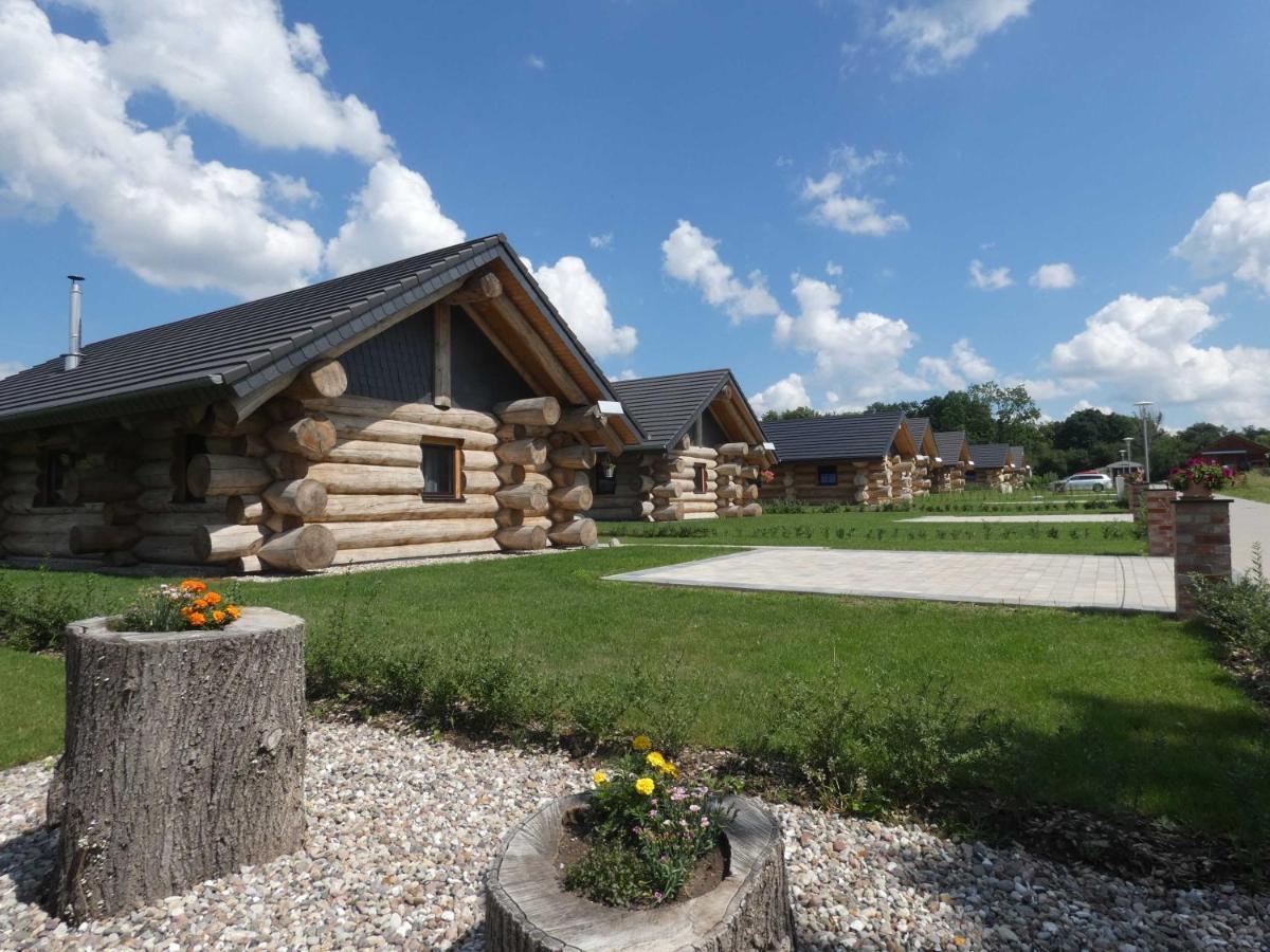 Naturstammhaus Tollensesee Groß Nemerow Eksteriør billede