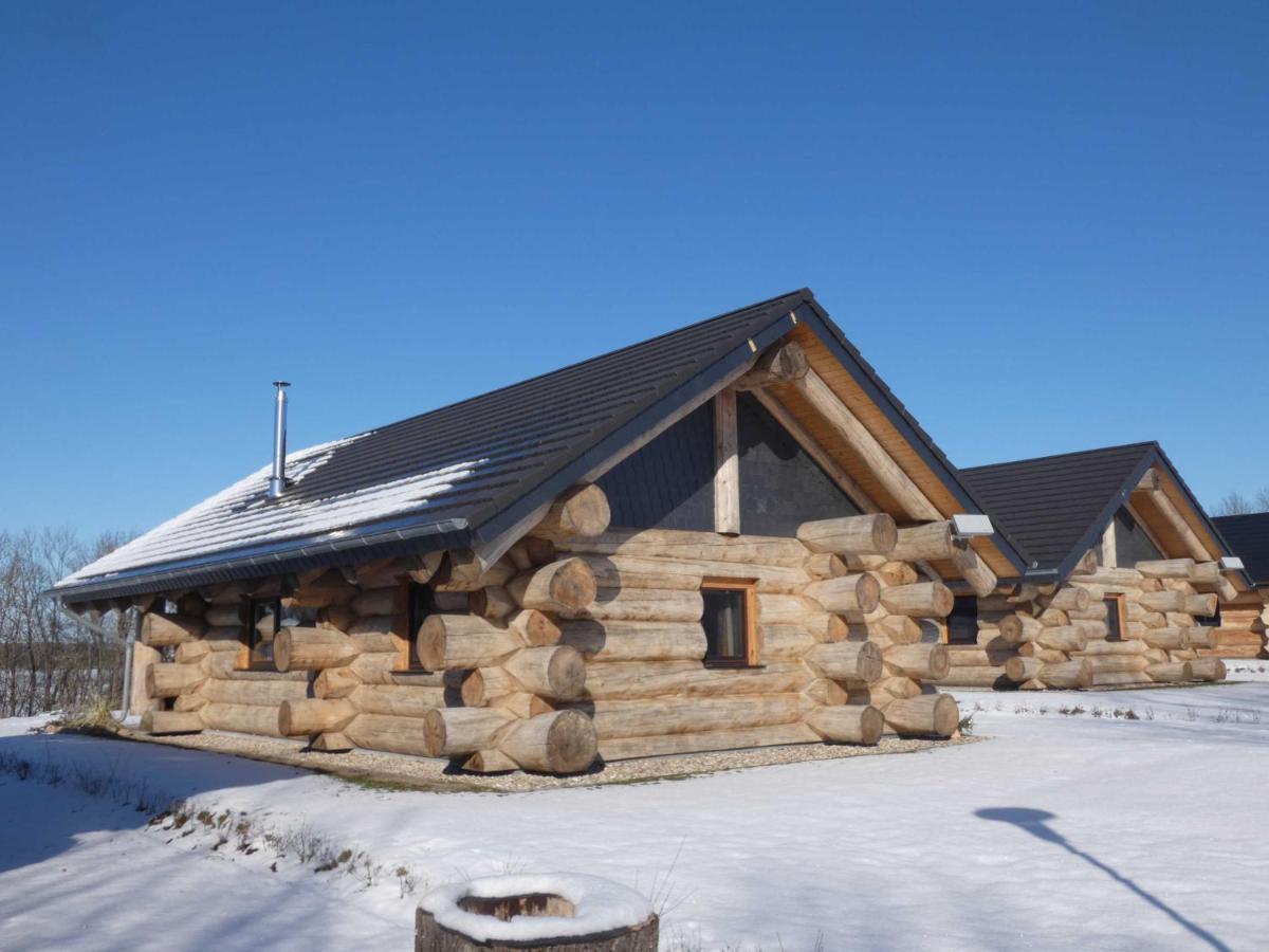 Naturstammhaus Tollensesee Groß Nemerow Eksteriør billede