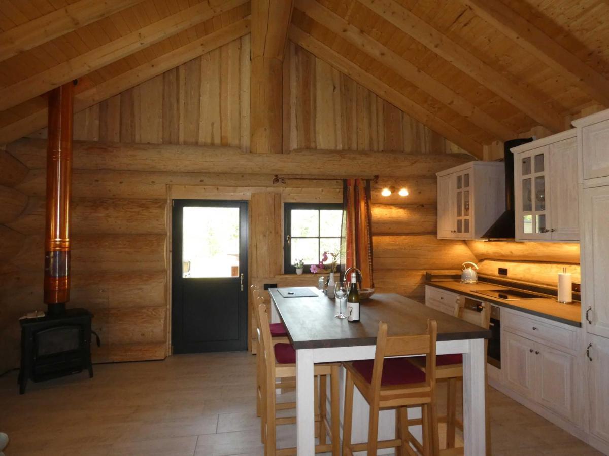 Naturstammhaus Tollensesee Groß Nemerow Eksteriør billede